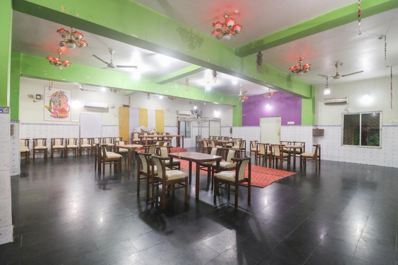 Spot On 65043 Hotel Kalinga Palace Kendrapara Eksteriør bilde