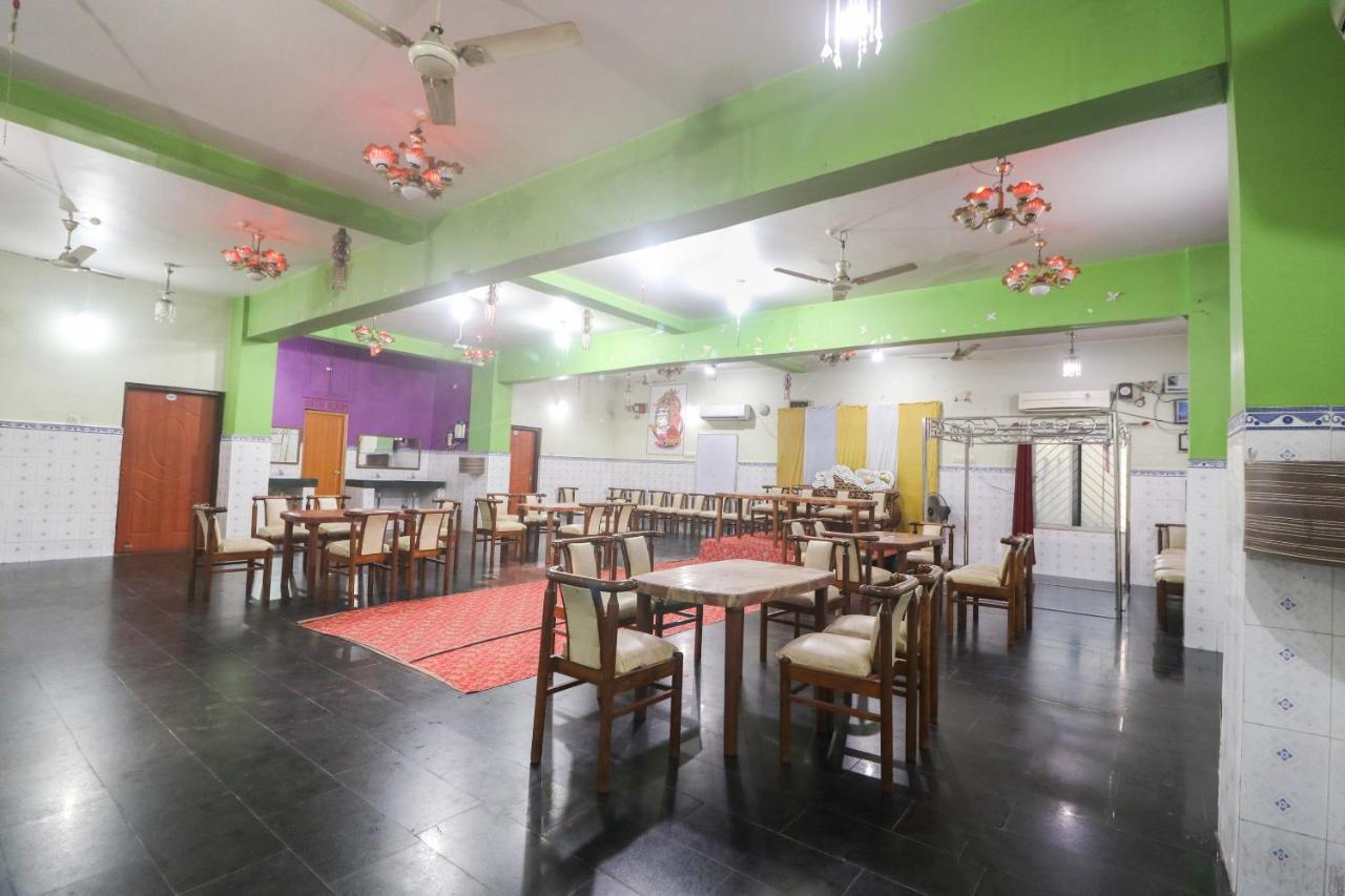 Spot On 65043 Hotel Kalinga Palace Kendrapara Eksteriør bilde